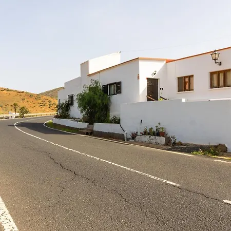 Epifanio Rural 3br House - Views & Terrace Holiday home Betancuria