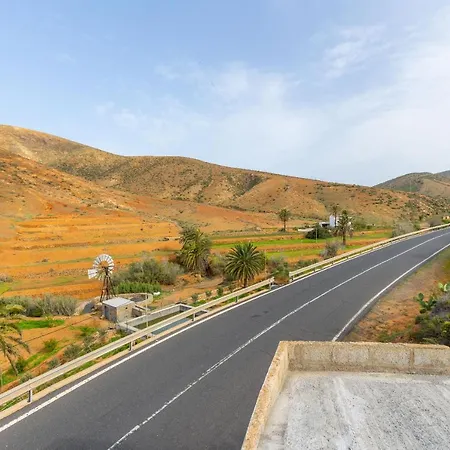 Epifanio Rural 3br House - Views & Terrace